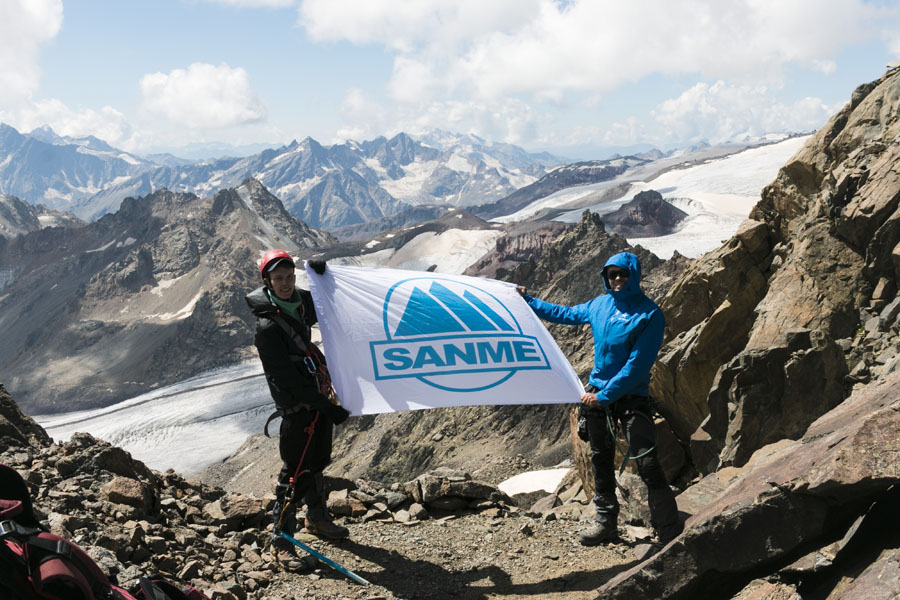 驕傲！山美股份歐洲員工勇攀歐洲第一峰-厄爾布魯士峰