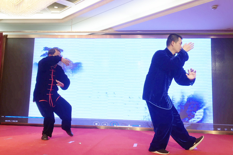 贏戰(zhàn)豬年、共創(chuàng)輝煌--山美股份隆重舉行2018年度表彰大會(huì)暨2019迎新年會(huì)