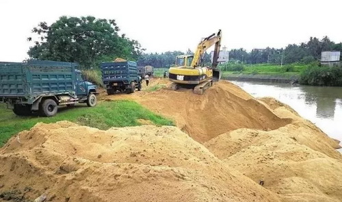 20億噸砂蘊(yùn)藏量，為何還“有錢無貨、一砂難求”？?