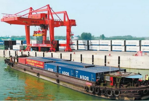 河南再開(kāi)新精品航線，砂石運(yùn)輸直達(dá)長(zhǎng)江口