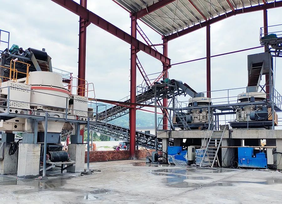 SMS系列多缸液壓圓錐破碎機(jī)，精品骨料生產(chǎn)線的理想選擇