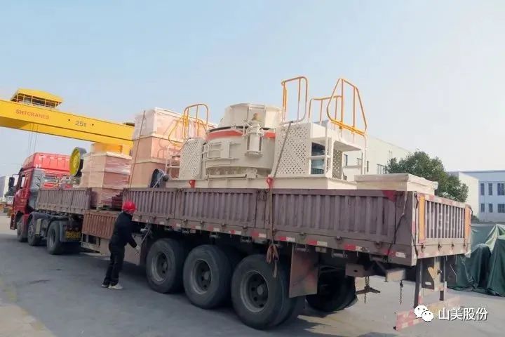 新年快樂 | 回首2022，闊步2023