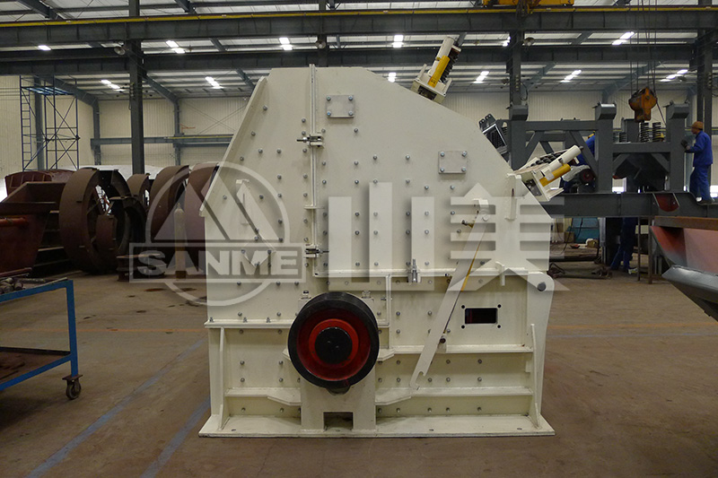 反擊式破碎機的保養(yǎng)需要注意哪些事項？