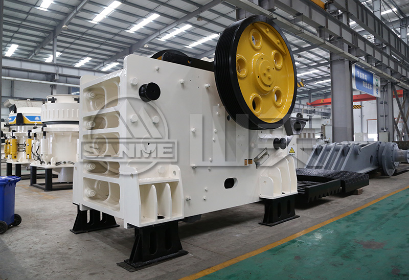 砂石生產(chǎn)線中顎式破碎機(jī)和圓錐破碎機(jī)如何提高生產(chǎn)能力？