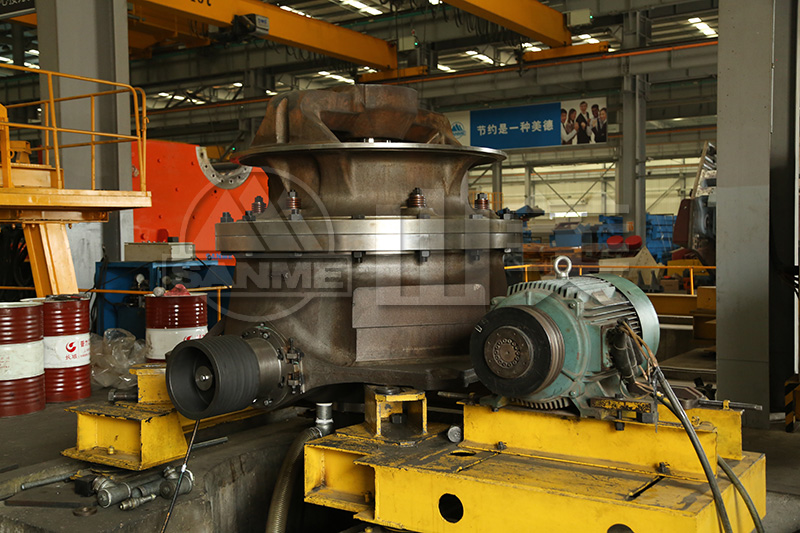 多缸圓錐破碎機(jī)破碎鵝卵石有什么優(yōu)點(diǎn)？