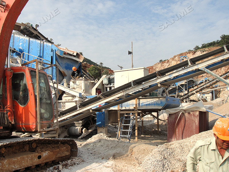 碎石生產(chǎn)線應(yīng)該選擇固定式還是移動(dòng)式？