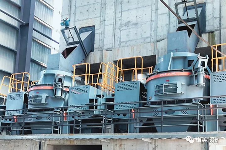 VC7系列立式?jīng)_擊破碎機(jī)——多領(lǐng)域適用，展現(xiàn)強(qiáng)大實(shí)力