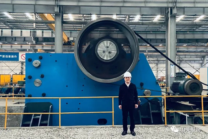 JC771大型歐版顎式破碎機(jī)優(yōu)勢(shì)特點(diǎn)